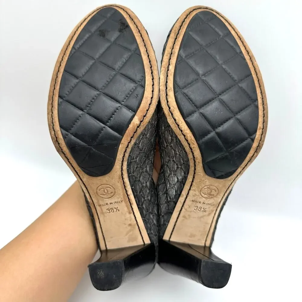 CHANEL Black Lace & Leather Elastic Heel Pumps Cap Toe IT 38.5